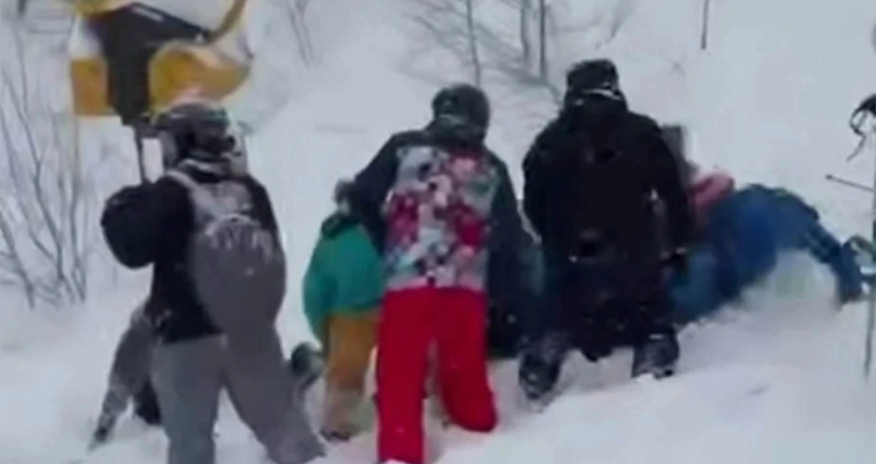 Gürcüstanda turistlər qar uçqunu altında qalıb