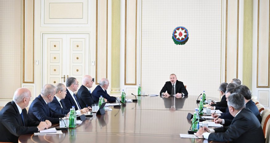 Prezident müşavirə keçirib -su sistemlərinin modernləşdirilməsi müzakirə edilib/Yenilənib