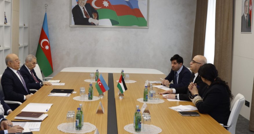 Kəmaləddin Heydərov Fələstin səfiri ilə görüşüb