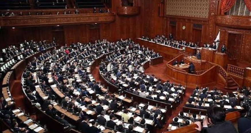 В Японии могут досрочно переизбрать парламент