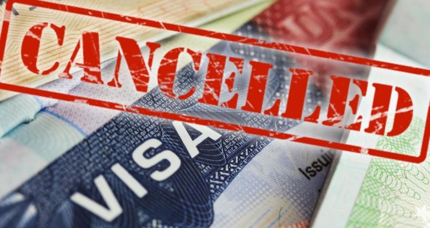 Госдеп аннулировал более 100 тысяч виз