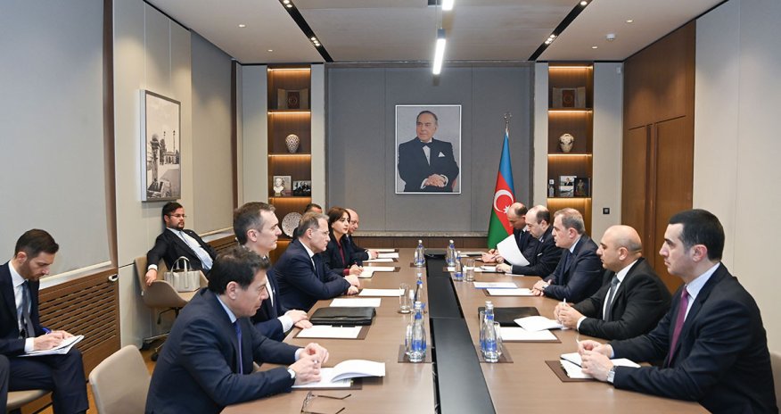 Azərbaycan və İtaliya xarici işlər nazirləri strateji tərəfdaşlığı müzakirə edib