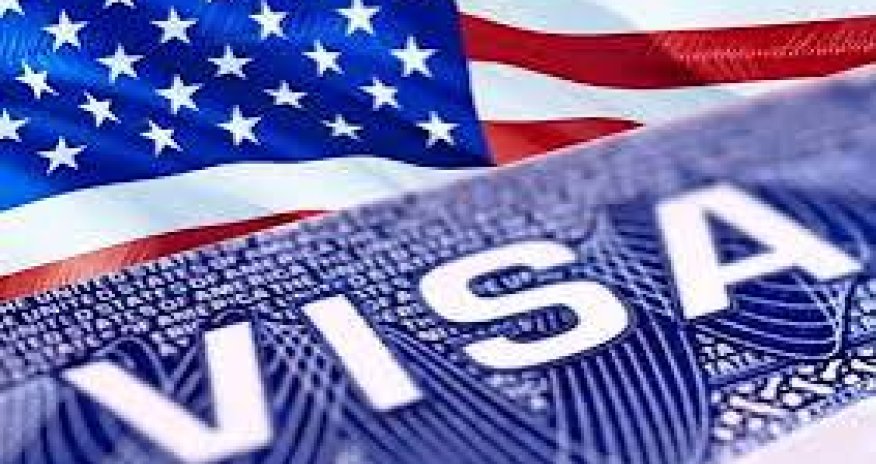 США частично приостановят выдачу виз
