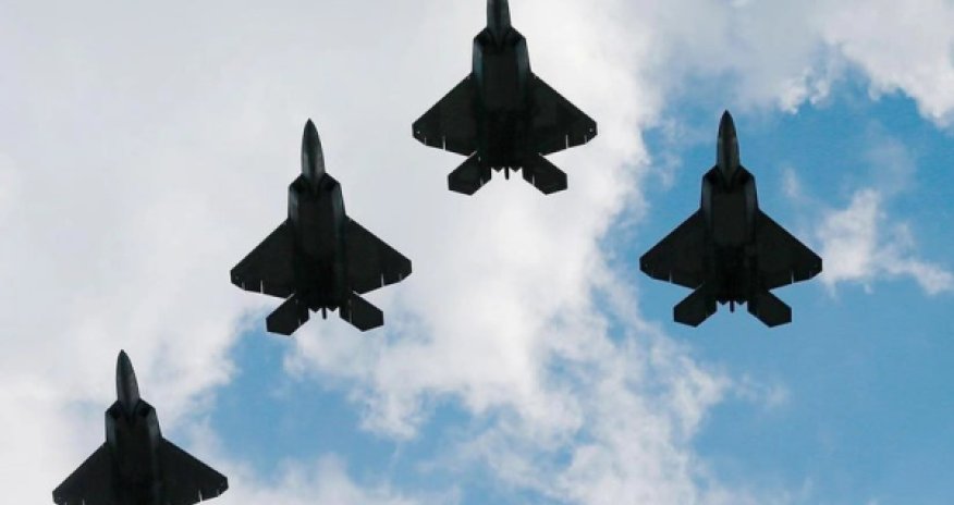 США перебрасывают к Ирану целую армию