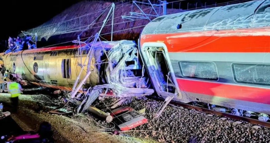 Train derailment in Spain kills 10, injures dozens