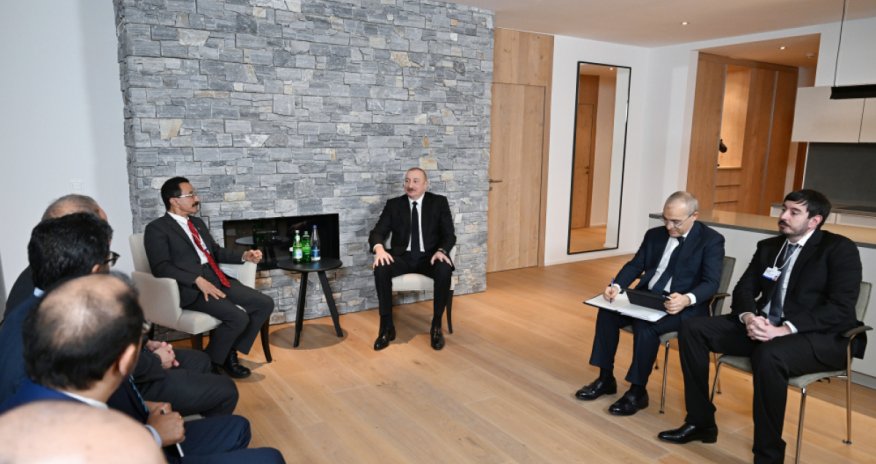 Aliyev holds series of meetings in Davos