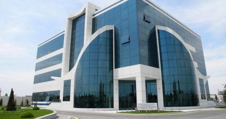 DİN sürücüləri şaxtalı hava ilə bağlı ehtiyatlı olmağa çağırıb
