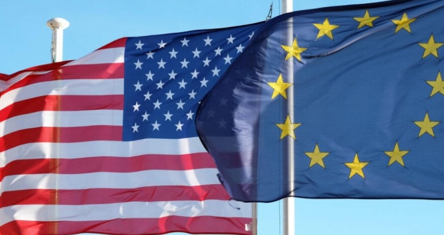 ЕС заморозил торговое соглашение с США на фоне угроз Трампа
