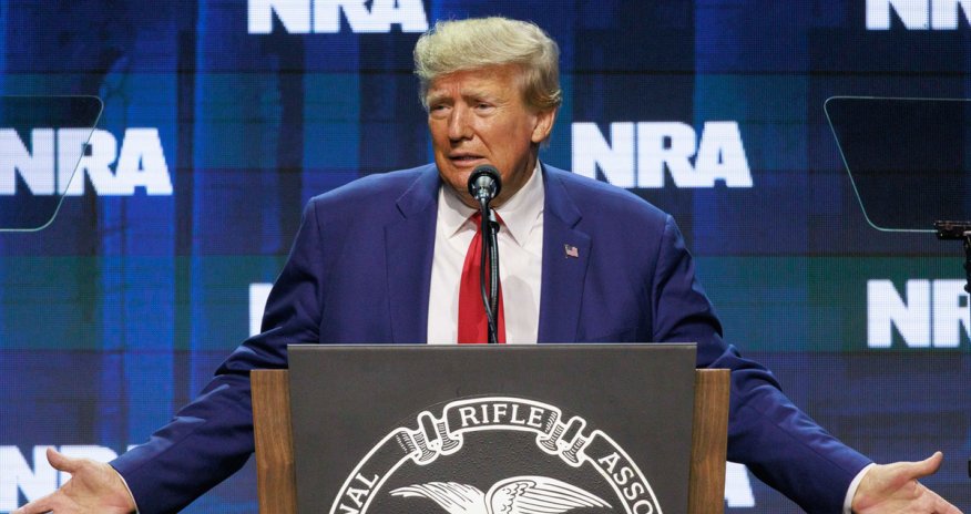 Trump jokingly calls himself a &ldquo;dictator&rdquo; after Davos speech