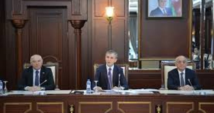 İnsan hüquqları komitəsi payız sessiyasında 11 məsələni müzakirə edib