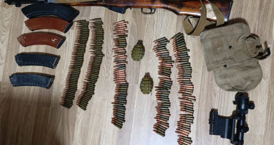 Polis qanunsuz saxlanılan silah-sursat aşkarlayıb