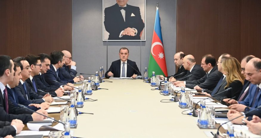 Xarici İşlər Nazirliyində geniştərkibli kollegiya iclası keçirilib