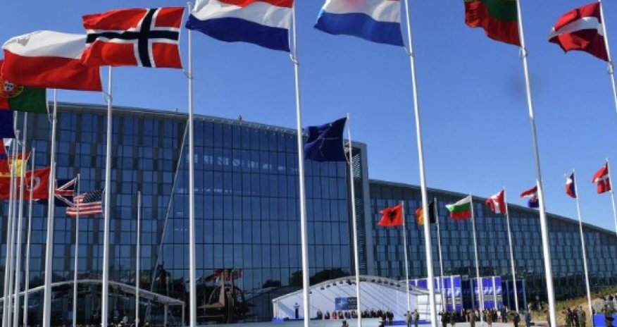 
Дания обратилась кНАТО спросьбой

