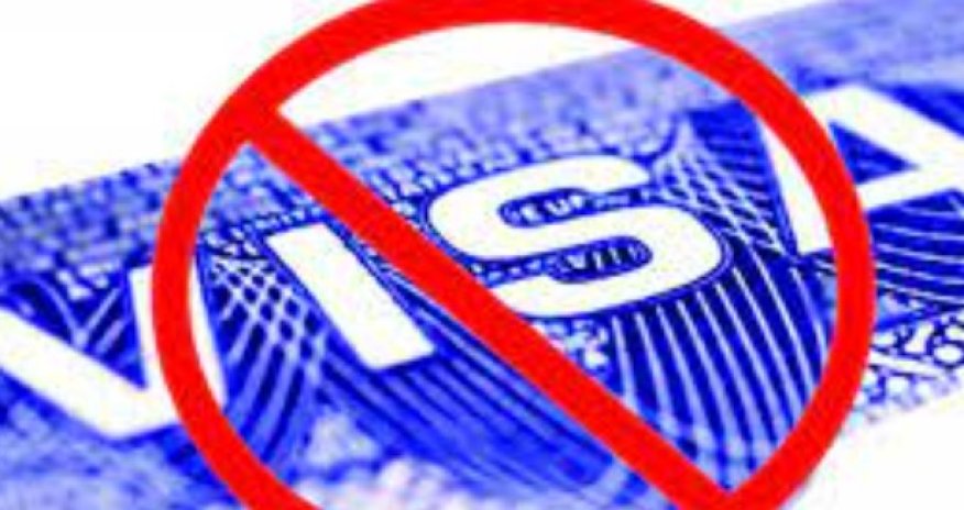 Azerbaijan proposes visa-free travel for Bosnia and Herzegovina citizens