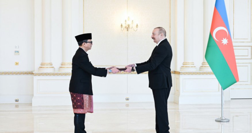 Prezident İndoneziyanın Azərbaycanda yeni təyin olunmuş səfirinin etimadnaməsini qəbul edib