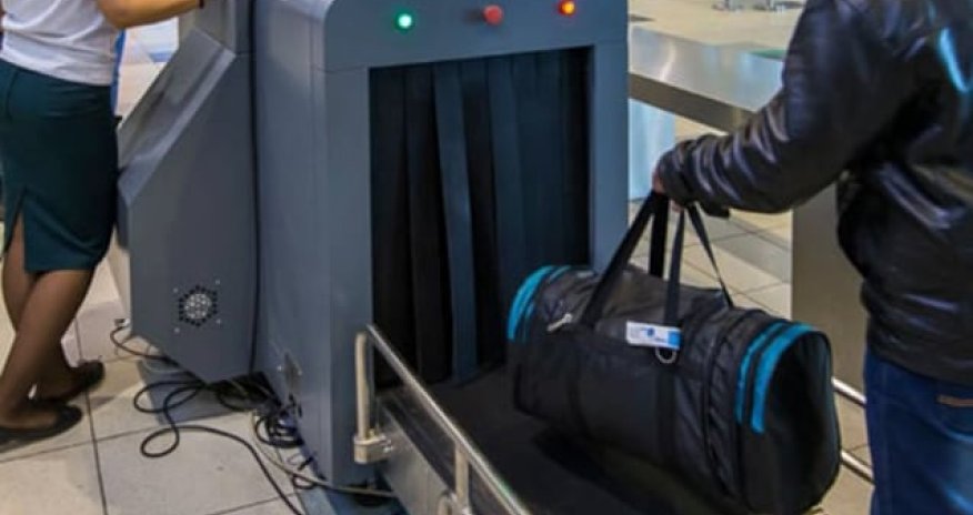 Nazirliyin əməkdaşı 18 kq qızılla tutulub - Evindən silah çıxıb