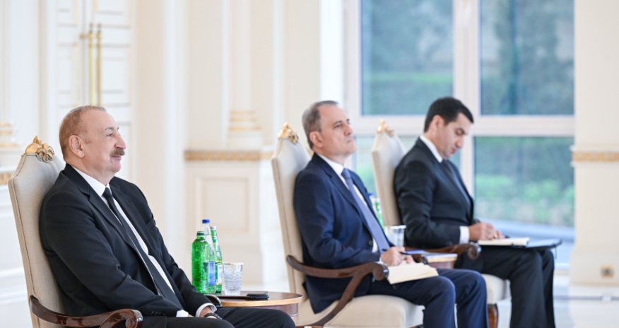 İlham Əliyev İndoneziya Prezidentini Azərbaycana səfərə dəvət edib