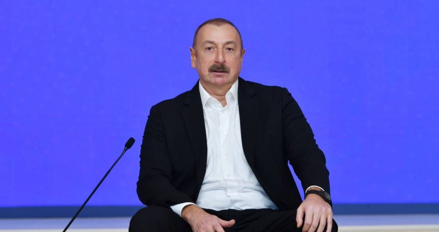 Prezident forum iştirakçılarına müraciət edib