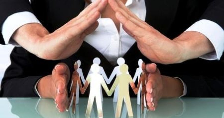 Sahibkar dövlət orqanı ilə yox, bazar rəqabəti ilə mübarizə aparmalıdır - Deputat