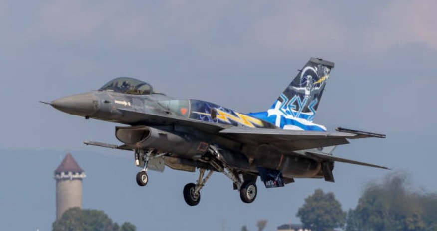 Скандал в ВВС Греции