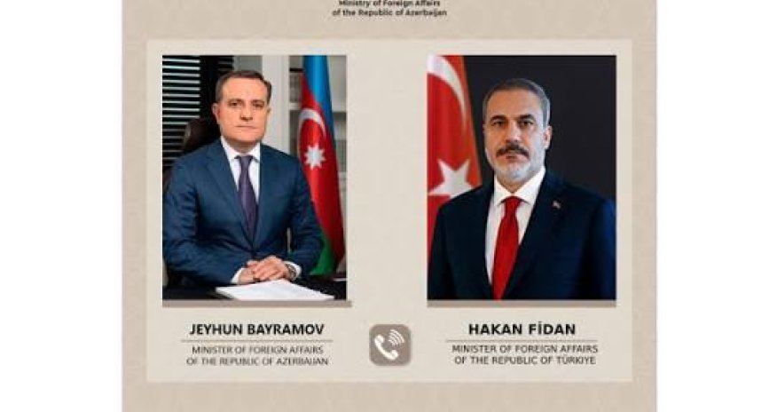 Ceyhun Bayramov Hakan Fidanla ikitərəfli və regional məsələləri müzakirə edib