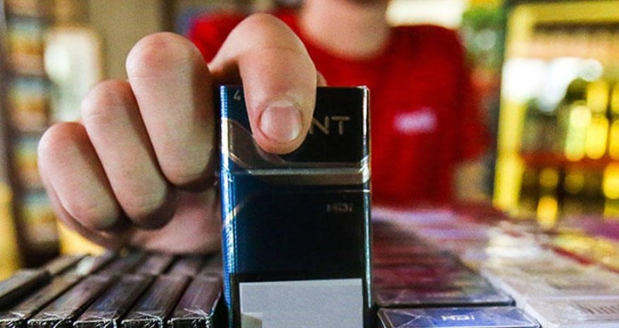 Məktəb ətrafında siqaret,qəlyan satılsa da müvafiq qurumlar tədbir görmür - Deputat/Video