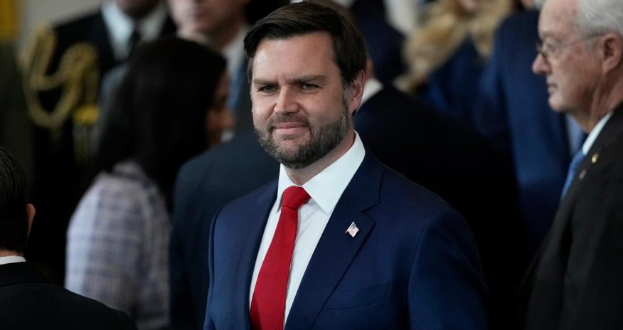 Вэнс вылетел из Еревана в Баку