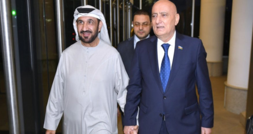 Ərəb Parlamentinin prezidenti Azərbaycana səfərə gəlib