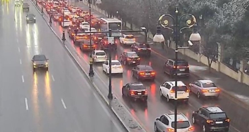 Bu yollarda tıxac var - Siyahı