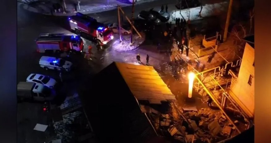 В Казахстане три человека пострадали при взрыве в продуктовом магазине