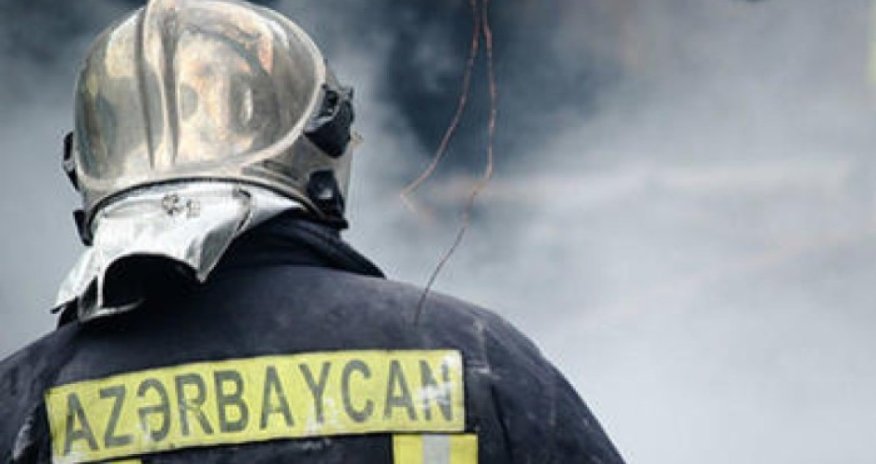 Gəncədə evdə yanğın olub, tüstüdən zəhərlənənlər var