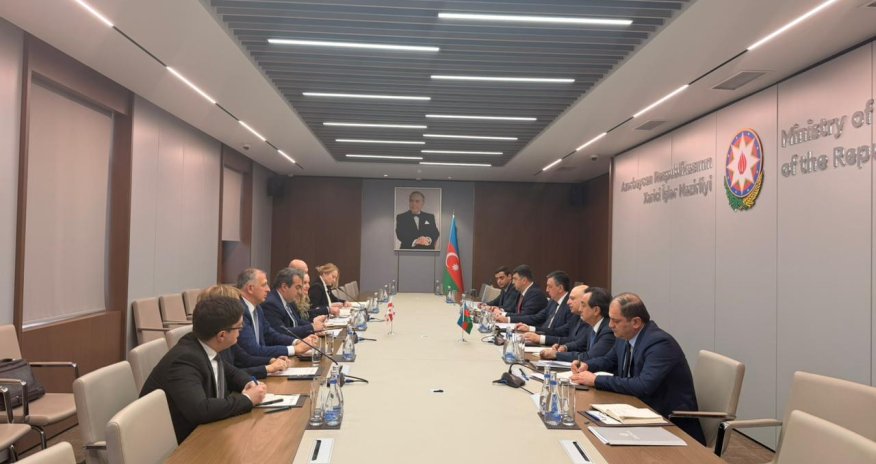 Баку и Тбилиси провели очередной раунд межмидовских политконсультаций