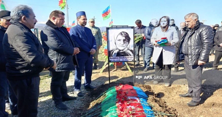 Xocalı soyqırımında itkin düşən qadının qalıqları dəfn edilib