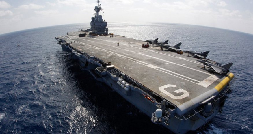 Крупнейший неамериканский авианосец уже в Атлантике
