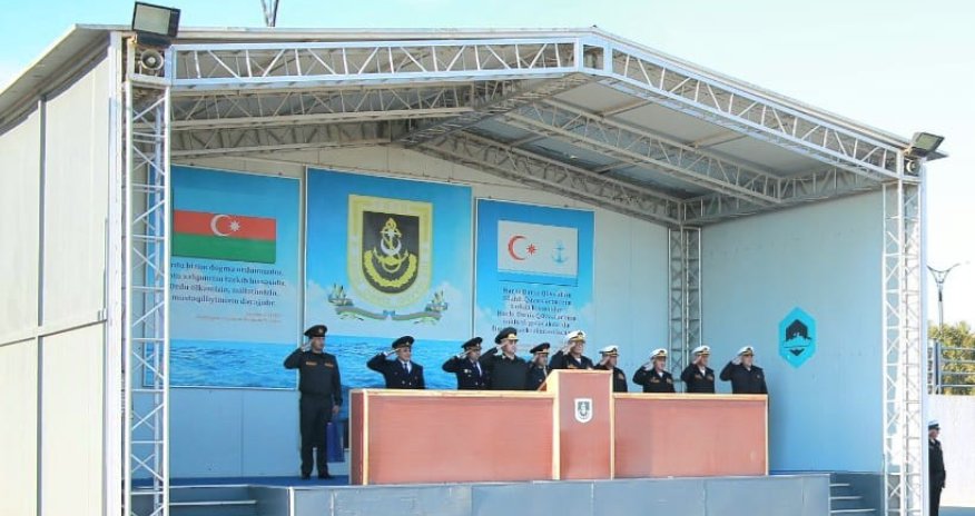 Hərbi prokuror Müdafiə Nazirliyinin Hərbi Dəniz Qüvvələrində görüş keçirib