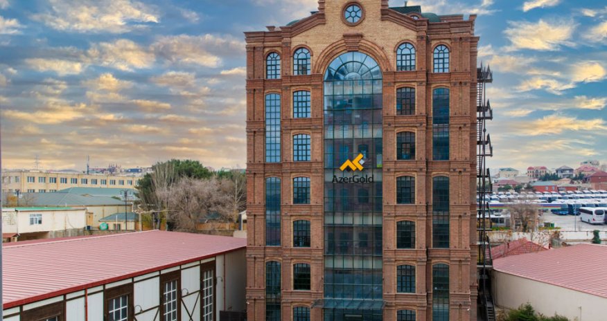 Prezident "AzerGold"un əməkdaşlarını təltif edib