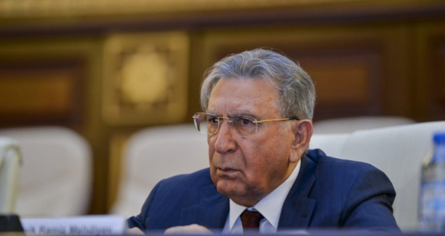 Рамиз Мехдиев может быть лишен научных титулов