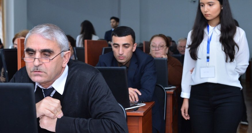 В Азербайджане начнется прием заявок на должности директоров школ