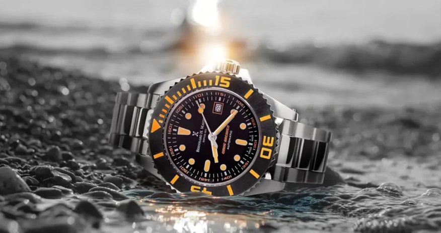 Bernhard H. Mayer saatlarında müxtəlif mexanizmlərin üstünlükləri