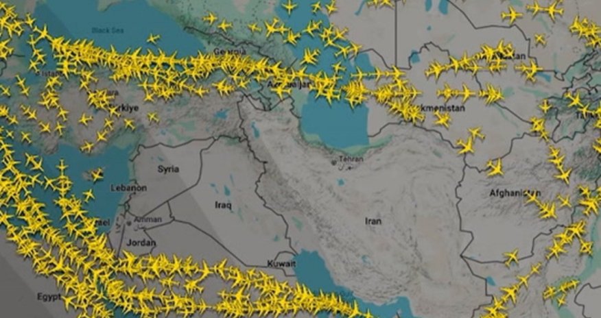 İran hava məkanını bağladı: İsrail təxminən 30 hədəfə zərbə endirib