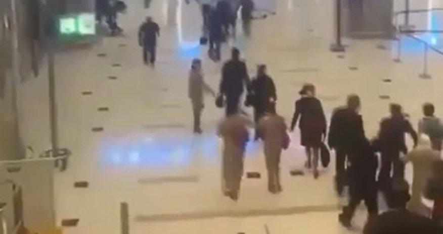 İran Dubay aeroportuna zərbə endirib, yaralılar var - Video