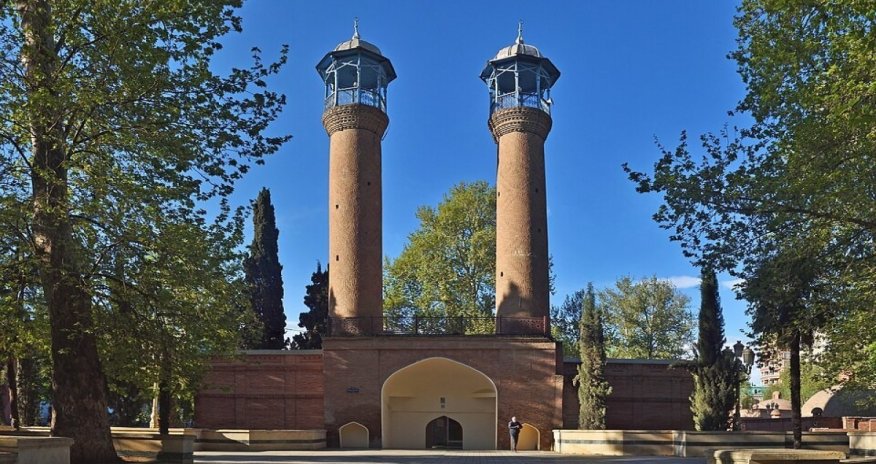 На реставрацию Джума-мечети в Гяндже выделено 1,6 млн манатов