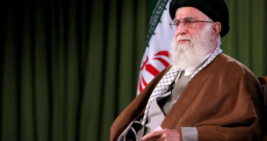 İranın ali rəhbəri Əli Xameneinin həyat yoldaşı zərbələr nəticəsində vəfat edib