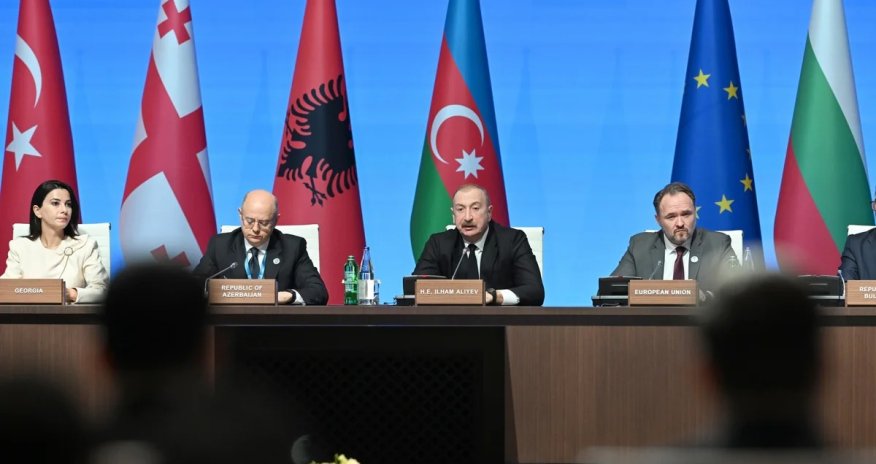 Əliyev: Azərbaycanın Aralıq və Egey dənizlərində 22 milyon ton neftayırma potensialı olacaq