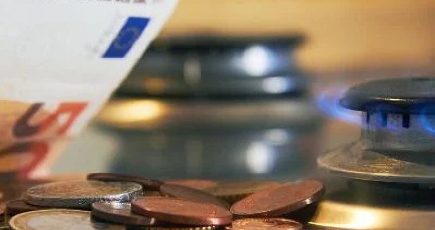 Böyük Britaniyada benzin 93% bahalaşıb, Avropada qaz və neft qiymətləri yüksəlir