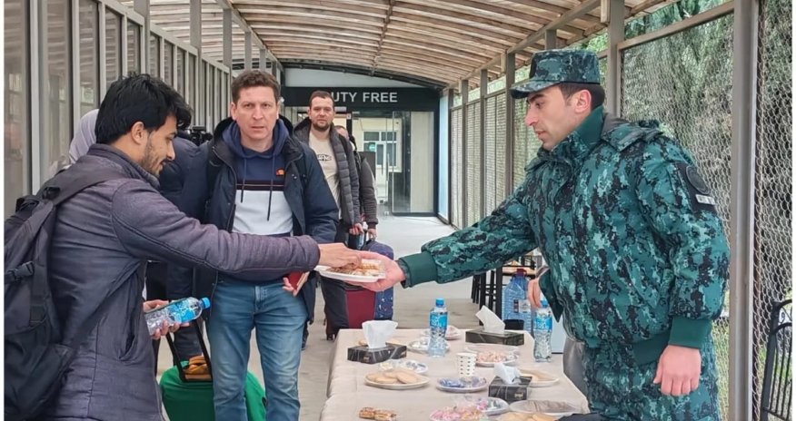 Bu günə qədər Azərbaycan vasitəsilə İrandan 725 nəfər təxliyə olunub