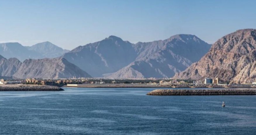 Иран поднимает цены на нефть