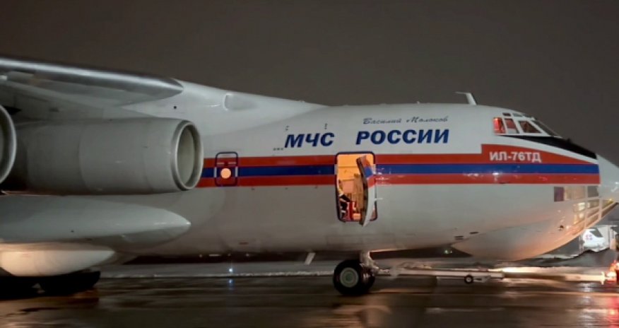 Rusiya FHN təyyarəsi Lənkərana endi - Video