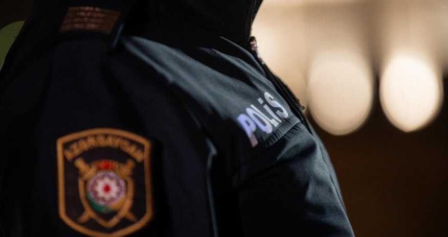 
Özünü bank işçisi kimi təqdim edən şəxs saxlanılıb