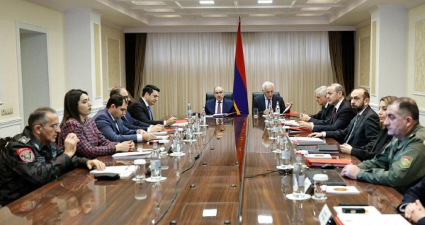 Пашинян снова созвал Совбез